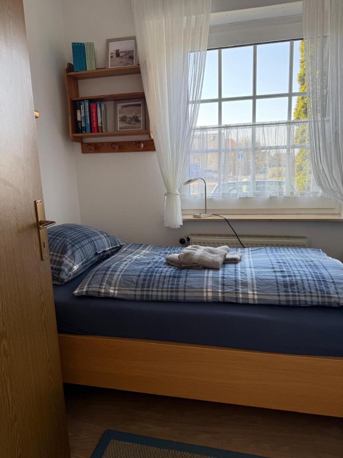 Ferienwohnung Norddeich: Gemuetliche Rueckzugsoase Fuer 2-4 Personen Bagian luar foto